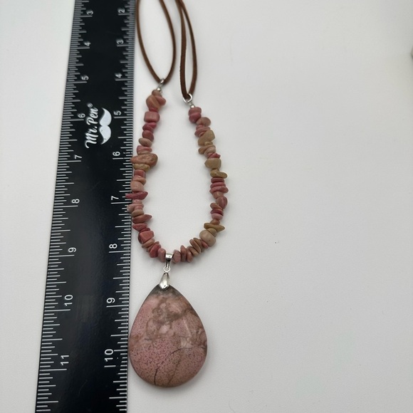 Light Pink Rhodonite Choker Necklace - Picture 7 of 10